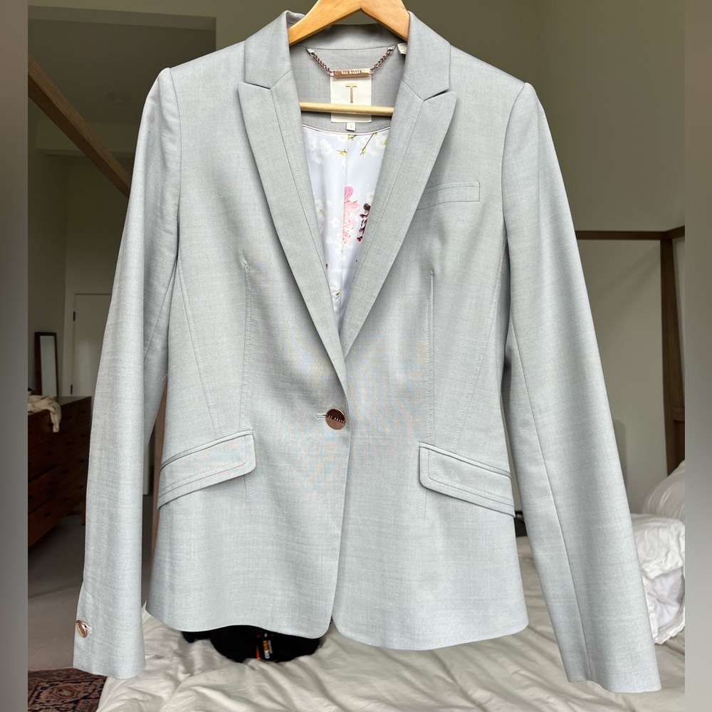 Ted Baker London Radiia Blazer sz 3 (sz 8 US) grey silk lined full pocket
